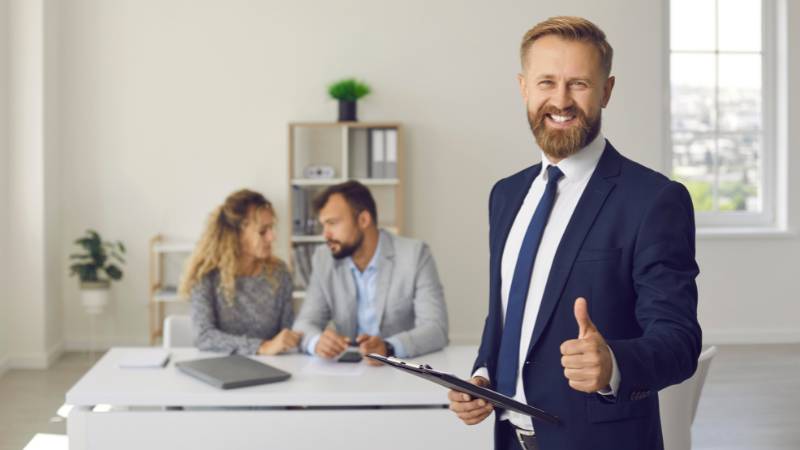 What Makes a Licensed Immigration Adviser a Migrant’s Best Friend in New Zealand